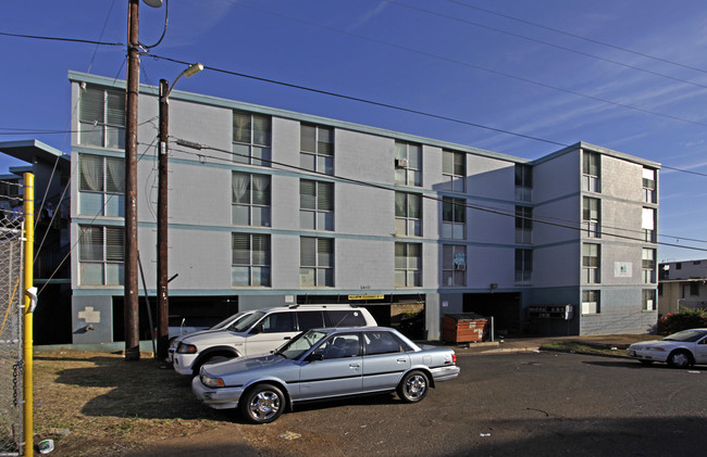 94-111 Pupuole Pl in Waipahu, HI - Building Photo - Building Photo