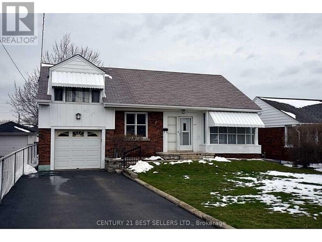 property at 64 Glenview Dr
