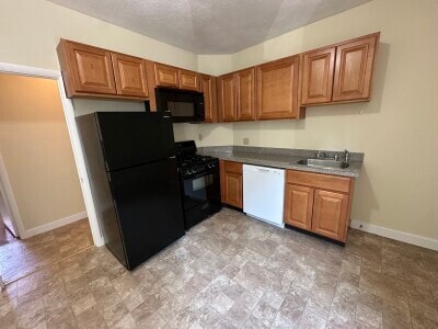 82 Empire St, Unit 3