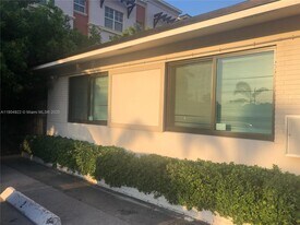 1016 NE 17th Ave in Fort Lauderdale, FL - Building Photo