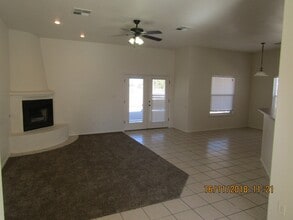 2203 Santo Domingo Ave in Las Cruces, NM - Building Photo - Building Photo