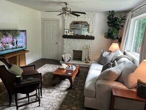 452 Villa Rica Hwy in Dallas, GA - Building Photo - Building Photo