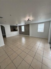 8111 W 36th Ave in Hialeah, FL - Building Photo - Building Photo
