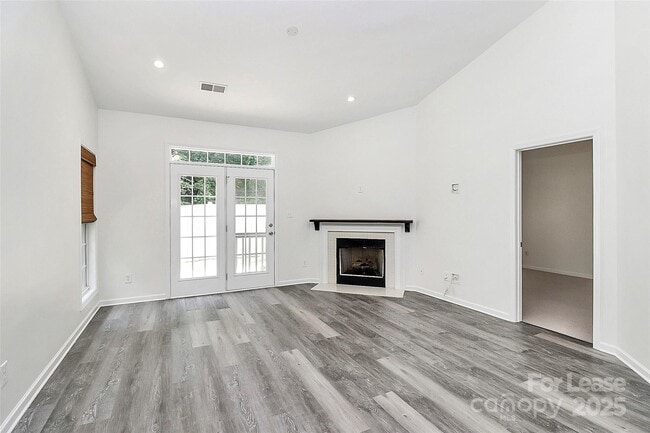 5325 Silabert Ave in Charlotte, NC - Building Photo - Building Photo