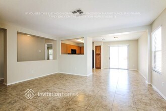 11542 W Flores Dr in El Mirage, AZ - Foto de edificio - Building Photo