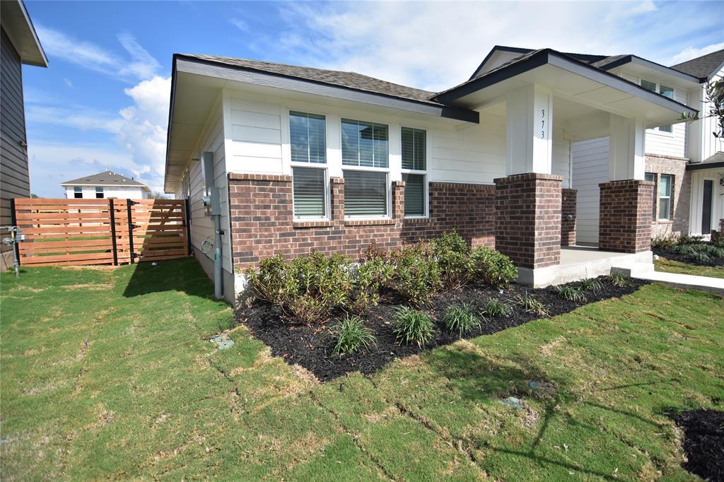 373 Keefer in Kyle, TX - Building Photo