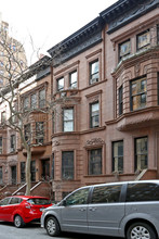 305 W 103rd St in New York, NY - Building Photo - Primary Photo