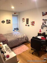 64 Louis Prang St, Unit 3 in Boston, MA - Foto de edificio - Building Photo