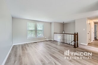 5934 Sunrise Ct in Charlotte, NC - Building Photo - Building Photo