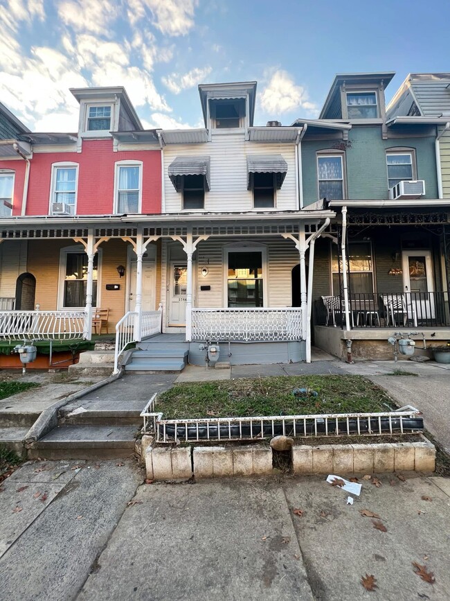 property at 1544 N 10th St