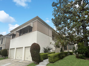 806 Alandele Ave in Los Angeles, CA - Building Photo - Building Photo