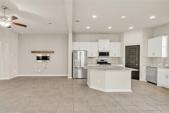 18103 Pomelo Ln in Pflugerville, TX - Building Photo - Building Photo