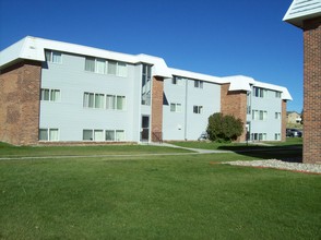 Springview Manor Apartments in Rock Springs, WY - Building Photo - Building Photo