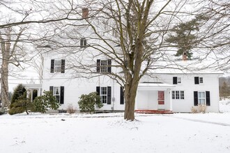 79 Camby Rd in Verbank, NY - Foto de edificio - Building Photo