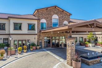 Varenita of Westlake in Westlake Village, CA - Building Photo - Building Photo