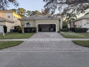 6243 Arlington Way in Fort Pierce, FL - Building Photo - Building Photo