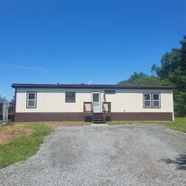 113 Burr Rd in Cochecton, NY - Building Photo
