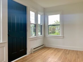 1156 US-9 in Hudson, NY - Building Photo - Building Photo