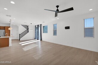 5819 W Pueblo Ave in Phoenix, AZ - Building Photo - Building Photo