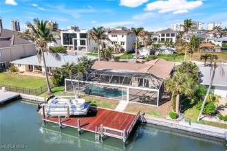 232 Conners Ave in Naples, FL - Building Photo - Building Photo