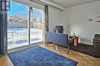 2594 Privet Ct in Mississauga, ON - Building Photo - Building Photo