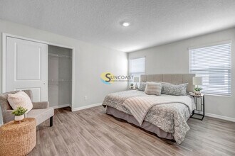6468 Sweetbay Ln in Jacksonville, FL - Building Photo - Building Photo