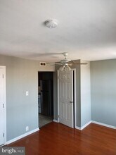 1112 Carpenter St in Philadelphia, PA - Building Photo - Building Photo