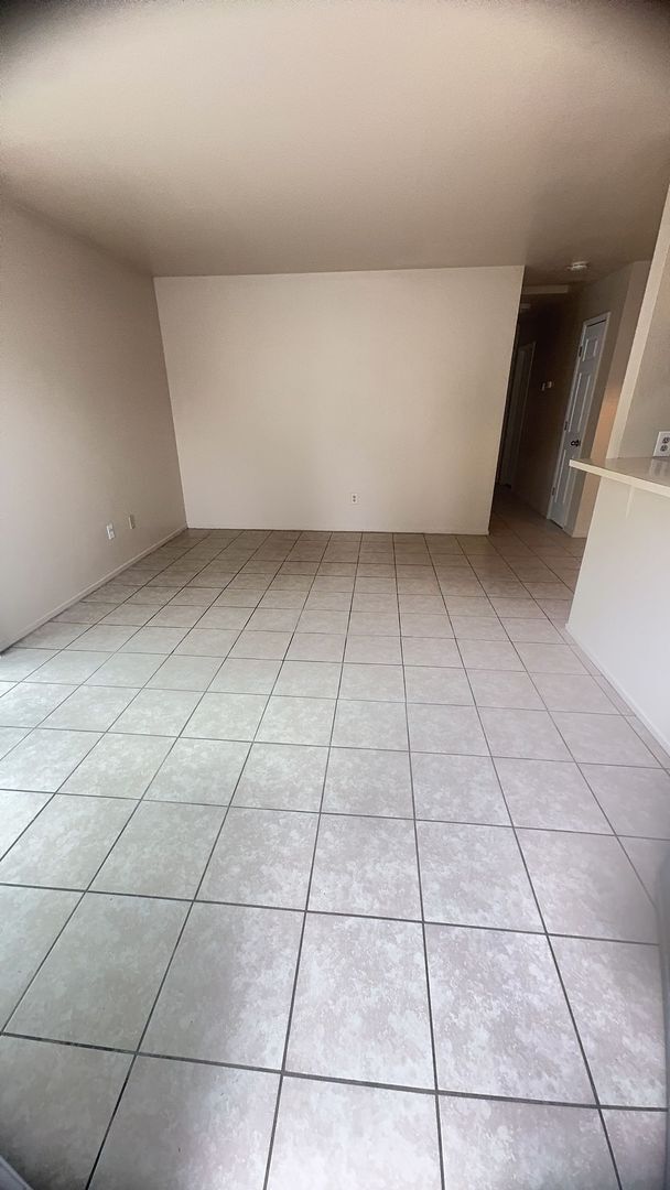 232 S 6th Ave in Oakdale, CA - Building Photo - Building Photo