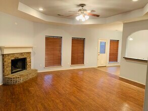 1613 Makayla Ln in Seagoville, TX - Building Photo - Building Photo