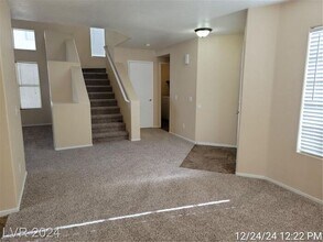 7712 Sublimity Ave in Las Vegas, NV - Building Photo - Building Photo
