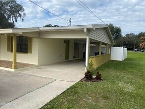 137 N Lake Reedy Blvd in Frostproof, FL - Building Photo - Building Photo