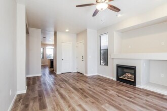 6601 W Lawrence Ln in Glendale, AZ - Building Photo - Building Photo