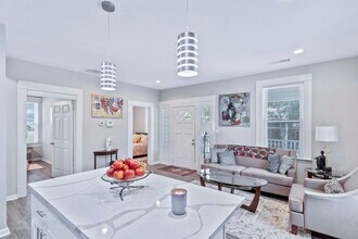 1026 Astor Ave SW in Atlanta, GA - Building Photo - Building Photo