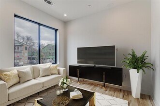 5609 Live Oak St in Dallas, TX - Building Photo - Building Photo