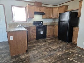 3510 N 9th St in Carter Lake, IA - Foto de edificio - Building Photo