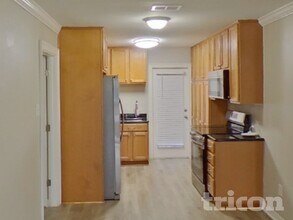 3210 W Tyson Ave in Tampa, FL - Building Photo - Building Photo