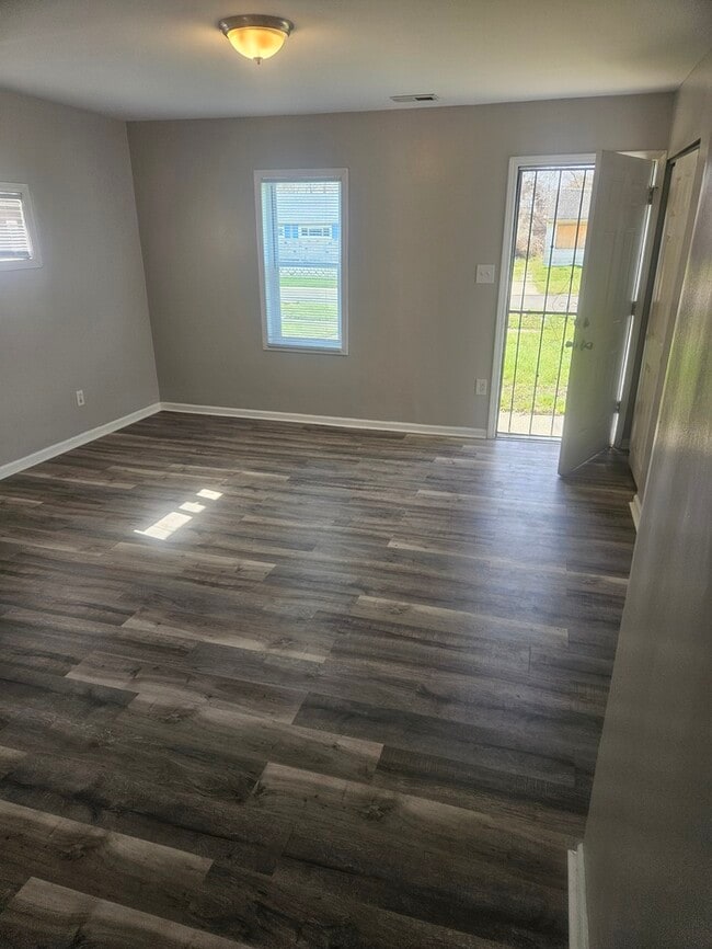 2708 Central Dr in Gary, IN - Building Photo - Building Photo