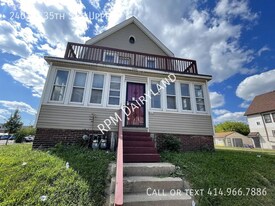 2403 N 35th St in Milwaukee, WI - Building Photo