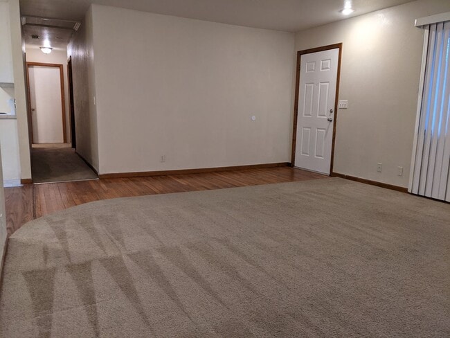 4803 Appleton Ave in Kansas City, MO - Building Photo - Building Photo