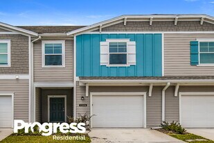 13306 Shore Grass Dr