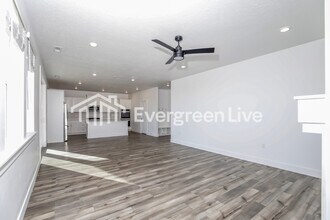 15164 Cumulus Way in Caldwell, ID - Building Photo - Building Photo