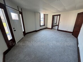 3036 W Maryland St in Evansville, IN - Building Photo - Building Photo
