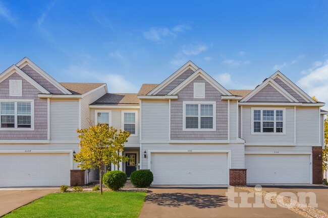 property at 5106 Farnham Dr N