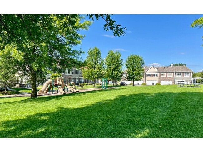 7211 Jewel Ln N in Maple Grove, MN - Building Photo - Building Photo