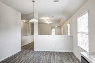 6103 Dawn Misty Ln in Houston, TX - Building Photo - Building Photo