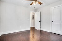 1416 Columbia Dr photo'