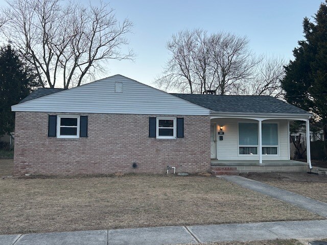 207 Steven Dr in Linwood, NJ - Foto de edificio