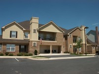 Summerfield Apartments in Winchester, VA - Foto de edificio - Building Photo