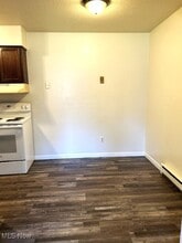 230 Hallock Ave in Mingo Junction, OH - Building Photo - Building Photo