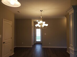 2729 Mosquera Dr in Fayetteville, NC - Foto de edificio - Building Photo